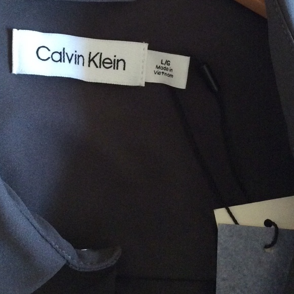 Men’s Calvin Klein Athletic Shirt | Concealed snap buttons | Sz L | Brand New - Picture 9 of 15